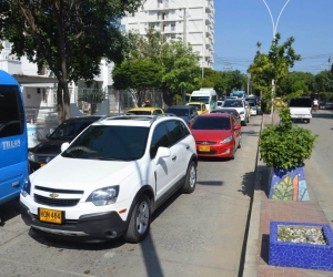 Esta semana se volverán a ver los carros en las calles, con pico y placa.