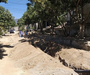 Adecuación de redes de agua potable en la urbanización La Rosalía.