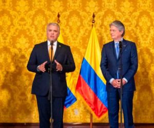 Colombia y Ecuador acuerdan reabrir su frontera.