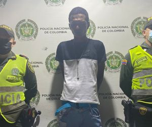 Antonio Fernando Barrios intimidó a los turistas con un cuchillo.