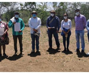 Se cumple entrega de predios restituidos a campesinos de Sabanas de San Ángel y Chibolo.