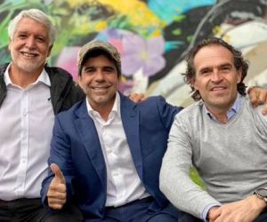 Los tres miembros del bloque fueron exalcaldes en sus respectivas ciudades: Barranquilla (Álex Char), Bogotá (Enrique Peñalosa) y Medellín (Fico Gutiérrez)