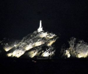 El Morro fue iluminado en el año 2019, pero un año después, con la salida de Dajud, dejó de estar iluminado.