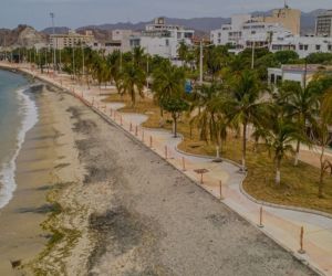 Camellón de la Bahía de Santa Marta