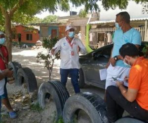 Alcaldía avanza en las acciones para reglamentar uso, administración y control de las canchas deportivas barriales. 