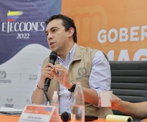 El registrador nacional socializó con las autoridades locales, miembros de los sectores políticos y de la fuerza pública el nuevo modelo de las tarjetas electorales para estos comicios.