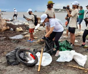 Jornada de limpieza en el sector de Los Cocos   