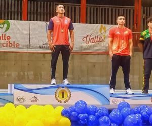 El atleta magdalenense se subiò a lo màs alto del podio. 