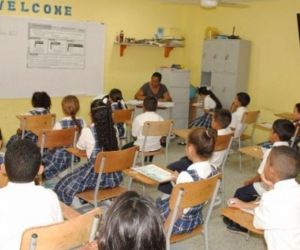 Docentes solo trabajarán tres horas este viernes.