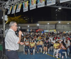 Hernando Guida, durante una concentración que lo apoyó en Santa Marta.