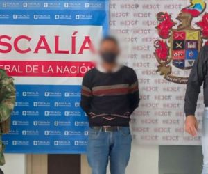 Desde 2018 hasta 2021 violó a su hijastra. 