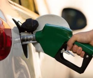 Precio de la gasolina aumentó nuevamente este mes.