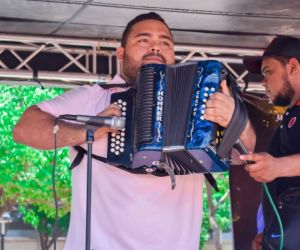 Este evento se lleva a cabo en el Parque Bolívar, en Santa Marta. 