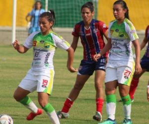 Por contratos de fútbol femenino, SIC investiga a Dimayor, FCF y clubes