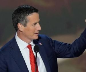 Sin experiencia previa en cargos públicos, Moreno competirá en noviembre contra el senador demócrata Sherrod Brown, con el objetivo de recuperar el control republicano del Senado.