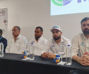imagen de la rueda de prensa donde se presentó oficialmente la media maratón. 