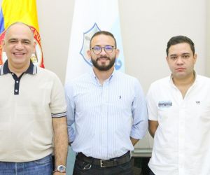 Firma del convenio con la Esap