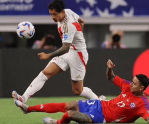 Chile y Perú igualan 0-0 en un partido de mucha intensidad 