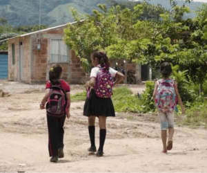 Cerca de 46 mil niños sin clases por enfrentamientos en el Catatumbo