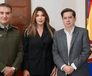 Reunión alcaldesa Luz Helena Andrade, ministro del Interior, Juan Fernando Cristo y el director general de la Policía Nacional, William Salamanca.