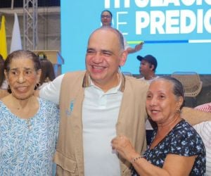 Cortesía Entrega de títulos de propiedad
