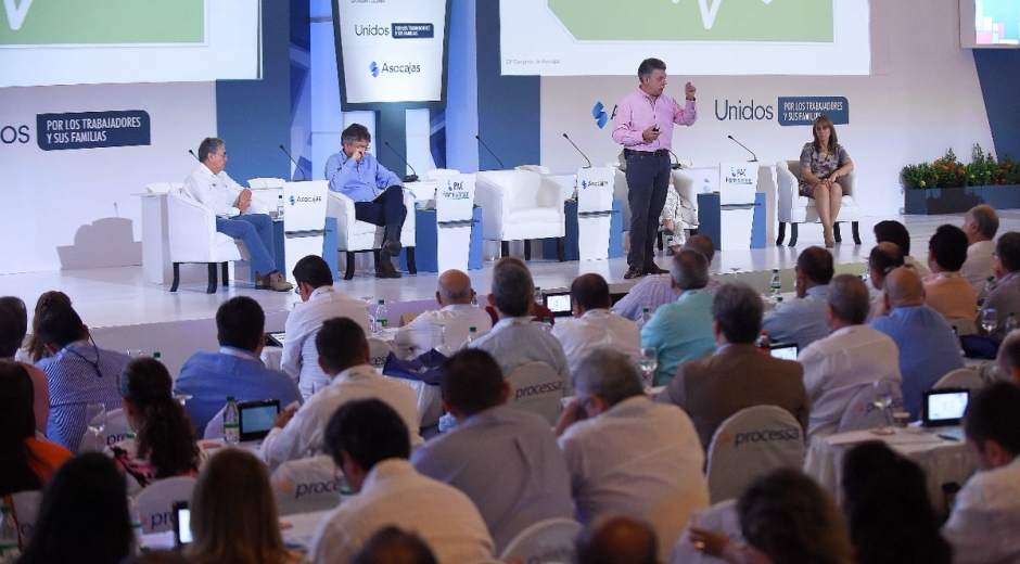 Presidente Santos durante el Congreso de Asocajas, en Cartagena