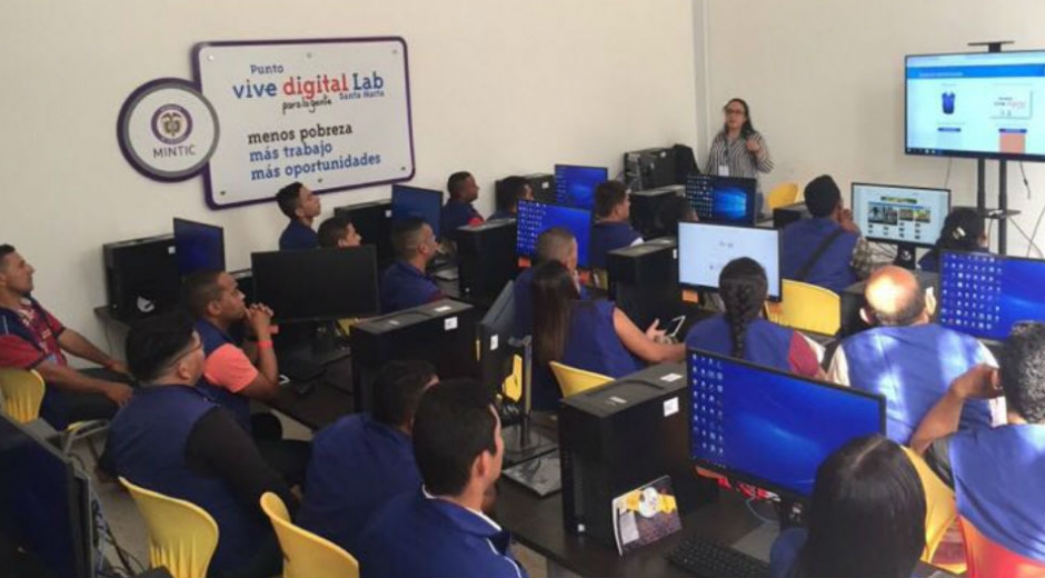 Punto Vive Digital Lab en Santa Marta.