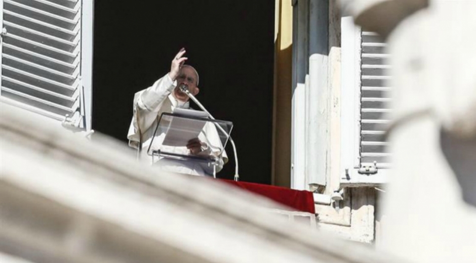 El Papa Francisco pidió hoy la liberación de rehenes en el mundo.