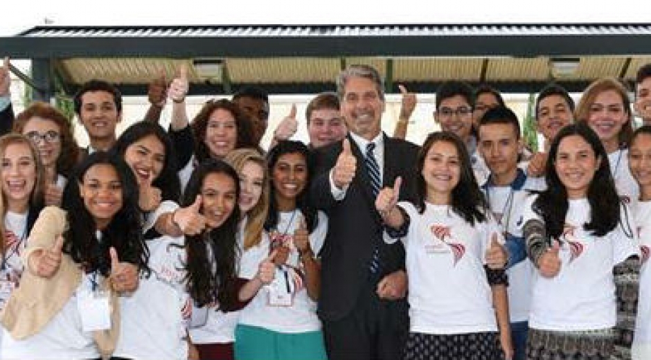Programa Jóvenes Embajadores.