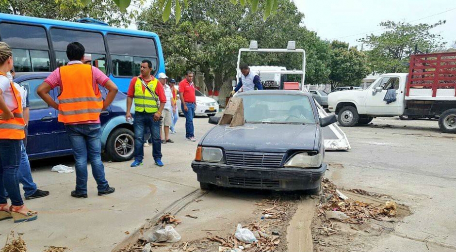 Hasta la fecha hay un reporte de 10 vehículos removidos y llevados hasta los patios.