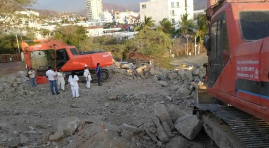 Tribunal suspende demolición del cerro Sagrado Jate Matuna, donde se proyectaba construir el Edificio Magenta.