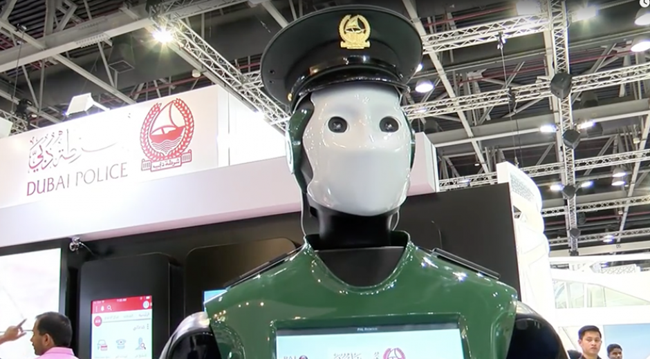 Dubai quiere que el 25% de sus policías sean robots en 2030.  