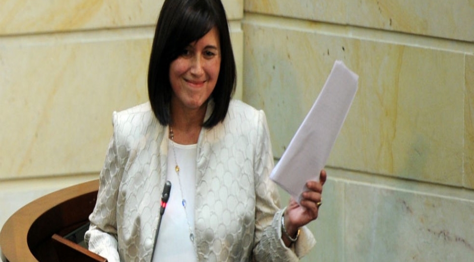 Diana Fajardo Rivera es una politóloga y abogada de la Universidad de los Ande al alto tribunal para reemplazar al exmagistrado Luis Ernesto Vargas. 