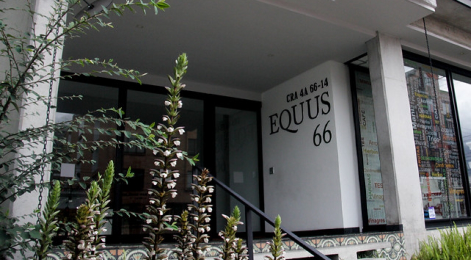 Fachada del edificio Equus 66.