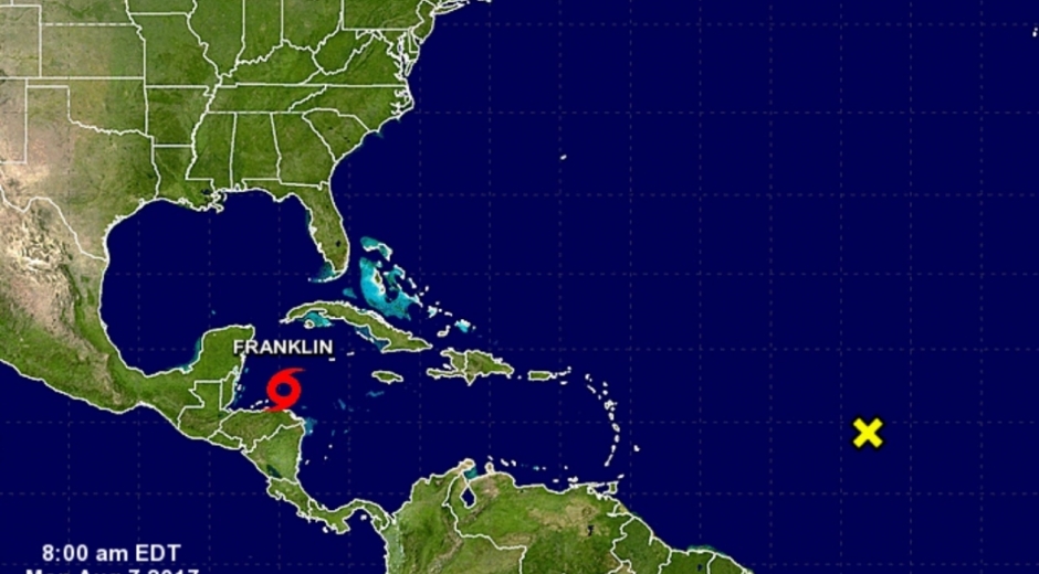 Los expertos del NHC prevén que Franklin se fortalezca a su paso por aguas del Caribe. 