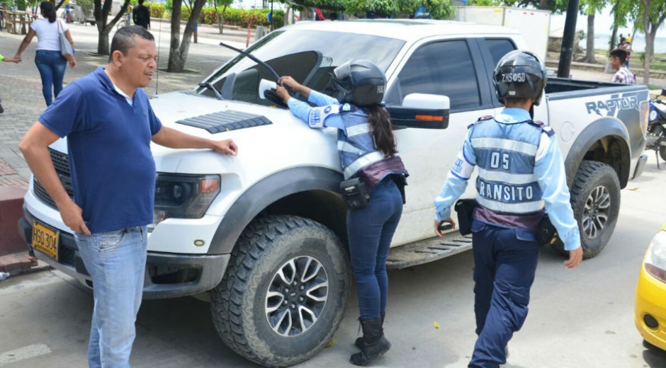 Operativos desarrollados por agentes de tránsito del Distrito.