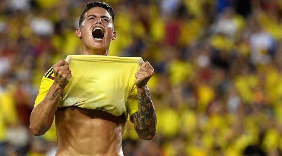 James Rodríguez celebrando el golazo de la noche.