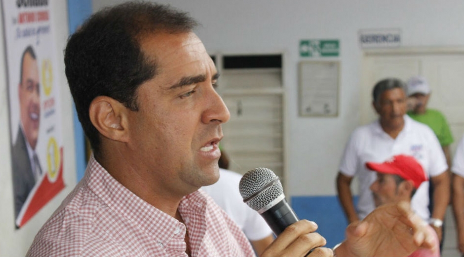 José Pinedo, aspirante a la Cámara.