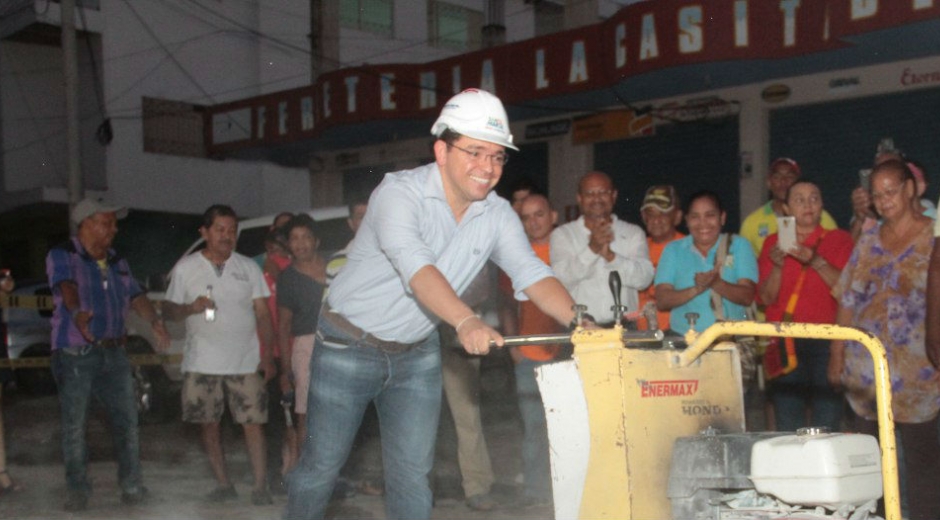 Oficina de Comunicaciones Alcaldía de Santa Marta. El alcalde Martínez aseguró que se está realizando una inversión de $3,153 millones que va a beneficiar alrededor de 90 mil personas de estos sectores.