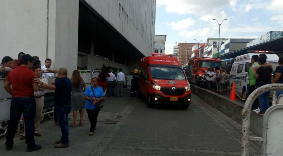 Los heridos fueron trasladados a centros asistenciales de la capital del Valle.