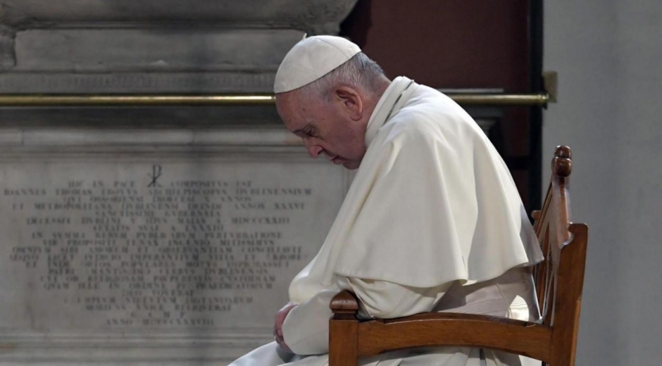  Papa Francisco, en su reflexión habló del divorcio. 