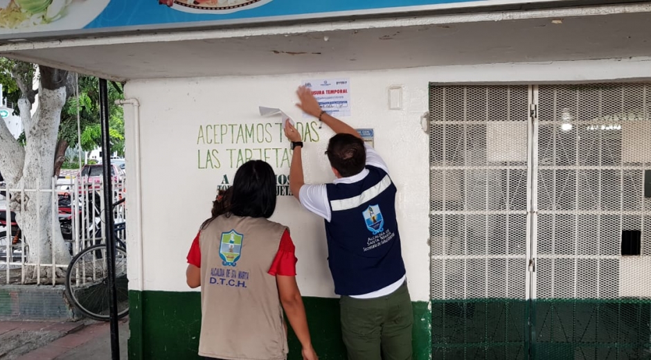 El establecimiento no cumplía con las exigencias normativas para un buen funcionamiento y prestación del servicio como sitio de preparación y venta de alimentos.