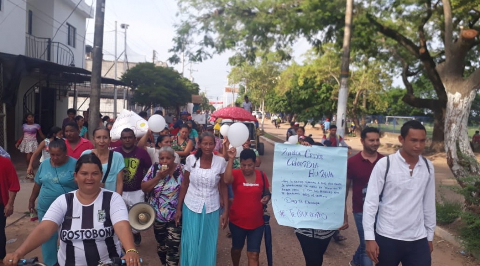 Comunidad recibió a la líder social tras ser dejada en libertad por un juez.