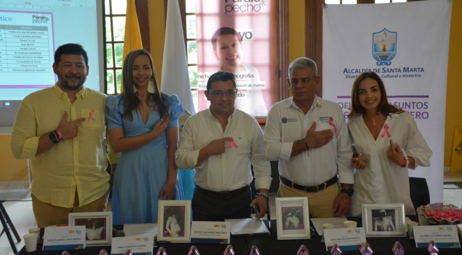 Lanzamiento campaña 'Páralo de pecho' en Santa Marta 