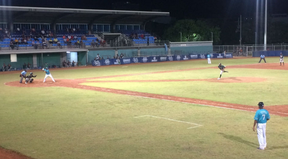 Toros de Sincelejo derrotó 6 carreras por 1 a Leones en la noche de este lunes. 