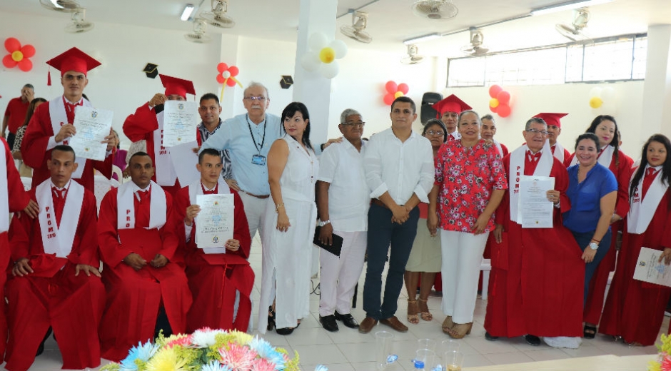 Bachilleres de la cárcel Rodrigo de Bastidas.