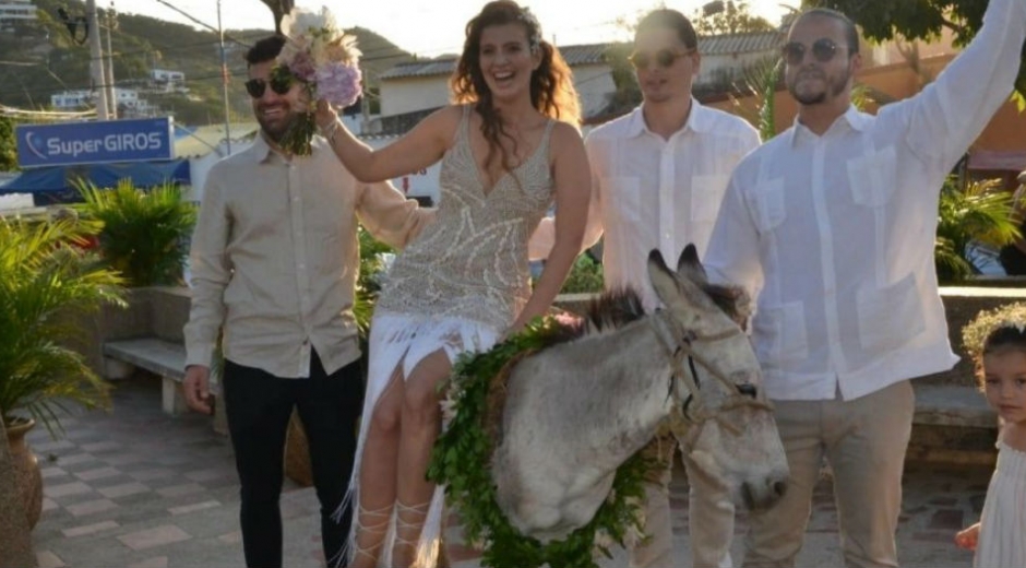 Así llegó Ana Laura a su boda en Taganga.