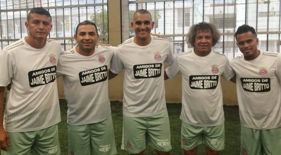 Seguimiento.co El estratega jugó el partido de las estrellas organizado por Jaime Britto.