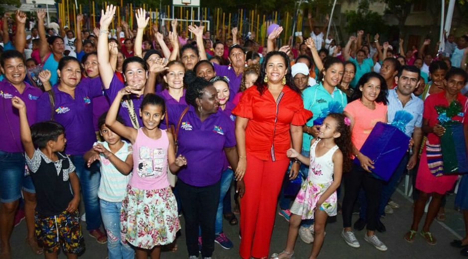 Alcaldía de Santa Marta Lanzamiento de 'Madres al Barrio'.
