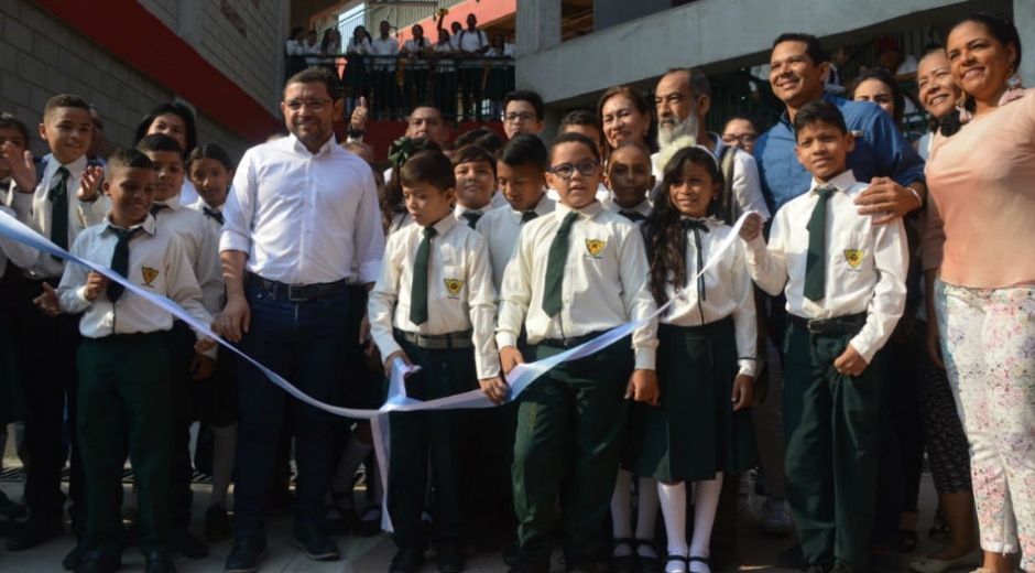 Inauguración de la nueva sede de la IED Industrial.